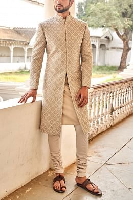 Mens sherwani outlet sandals