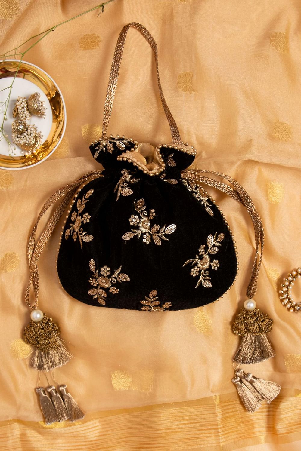 Amyra potli bags sales