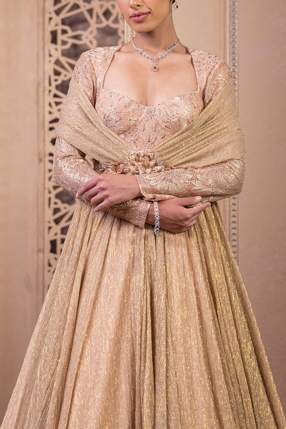 Tarun Tahiliani - Designer | Bridal Lehengas, Saris & Wedding Outfits |  Mumbai | Weddingsutra Favorites