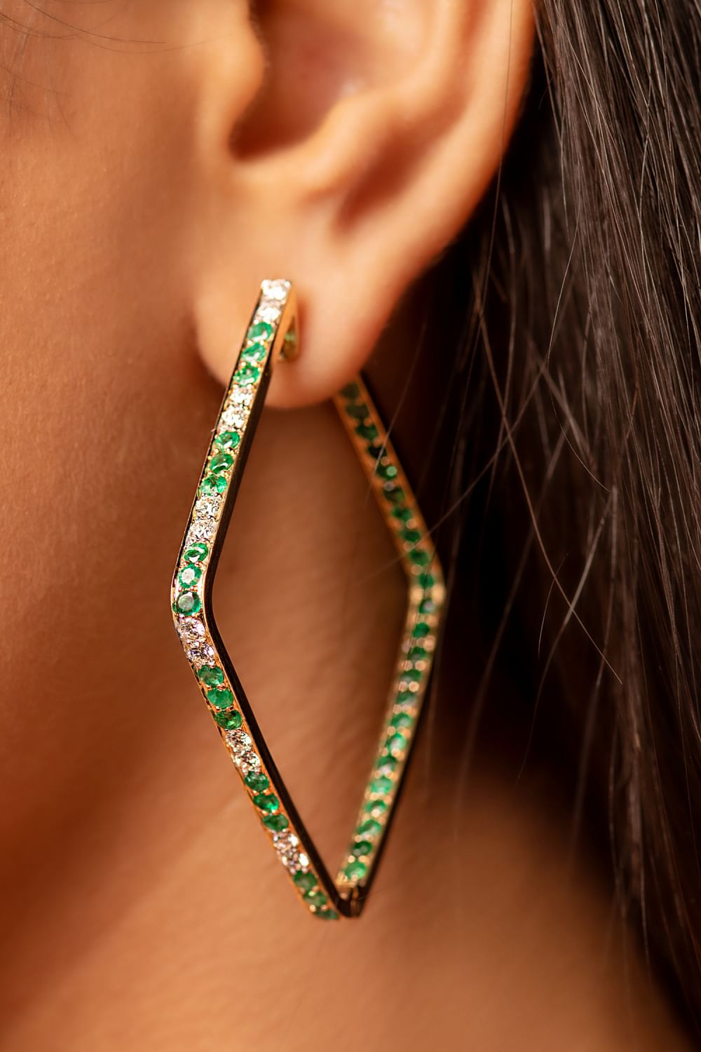 Rhombus shaped outlet hoop earrings
