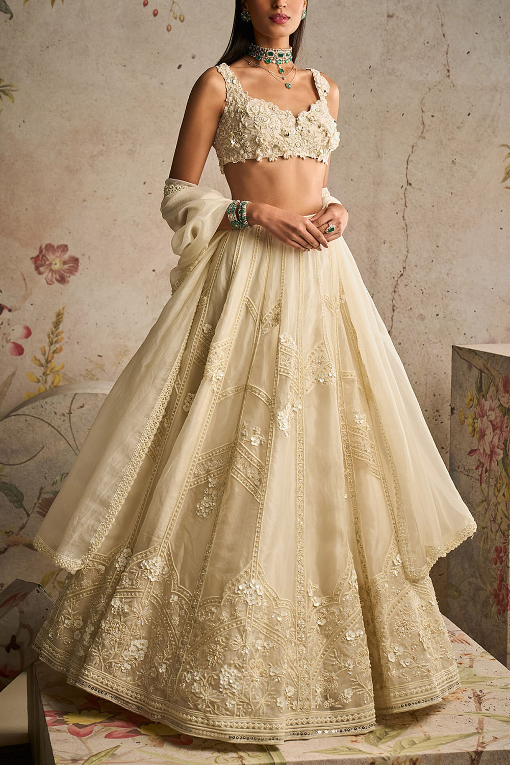 Ridhi mehra hotsell bridal lehenga