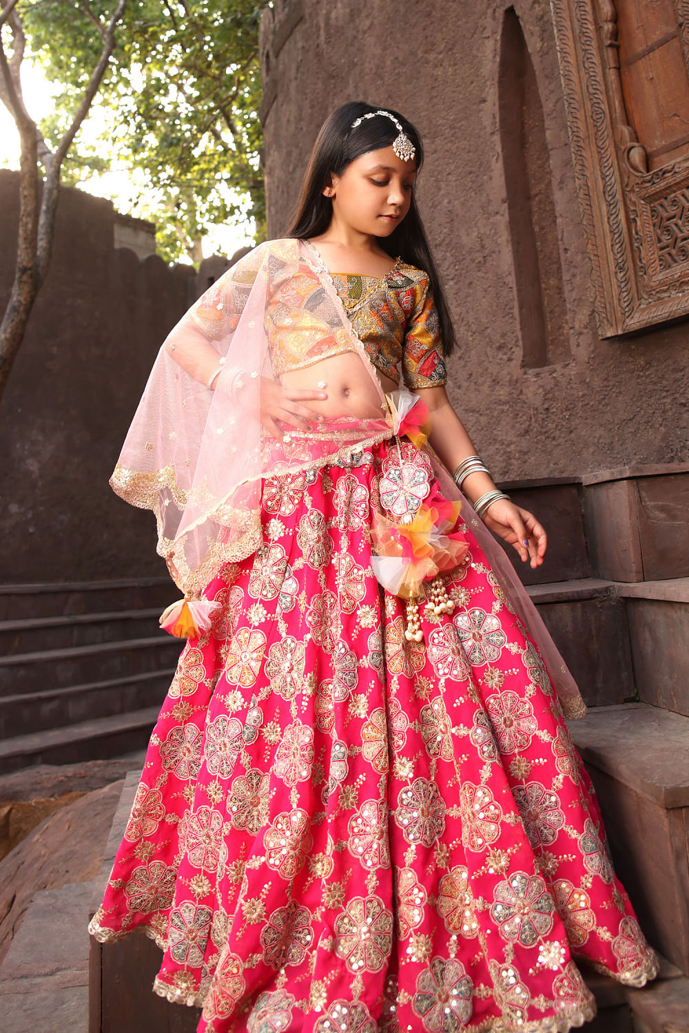 Buy Off White Lehenga And Choli Georgette Embroidery Zari Floral Set For  Girls by FAYON KIDS Online at Aza Fashions.