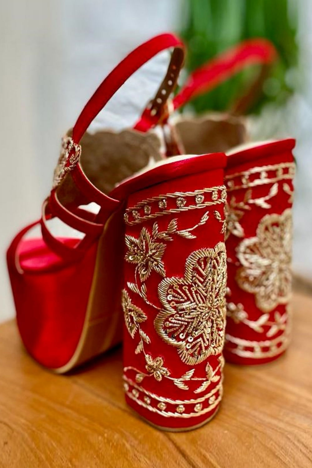 Shop Now Women Gold Toned Ethnic Block Heels – Inc5 Shoes