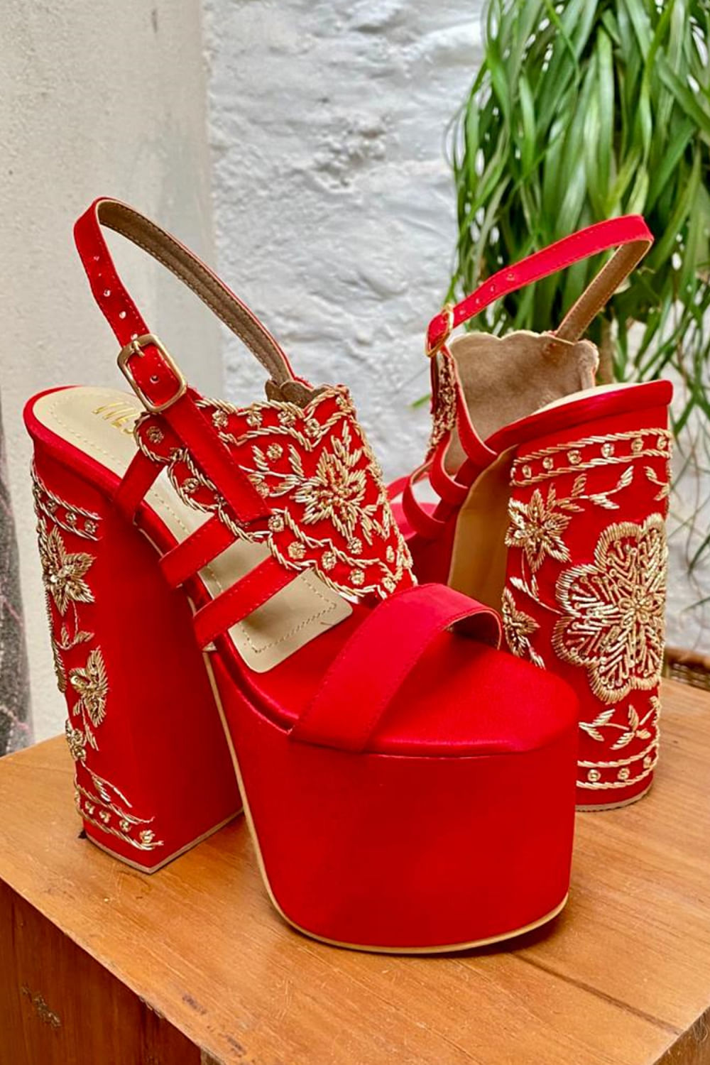 Pretty Red Floral Heels Embroidery At Heel Sandals For Women Cross Tied  Chunky Heeled Strappy Ankle Open Toe Platform Shoes 2023 - AliExpress