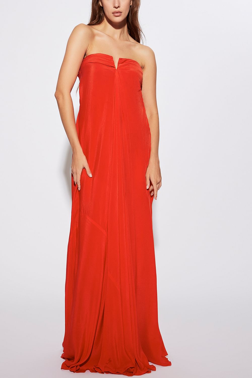 Buy Red tube dress by Deme By Gabriella at Aashni and Co