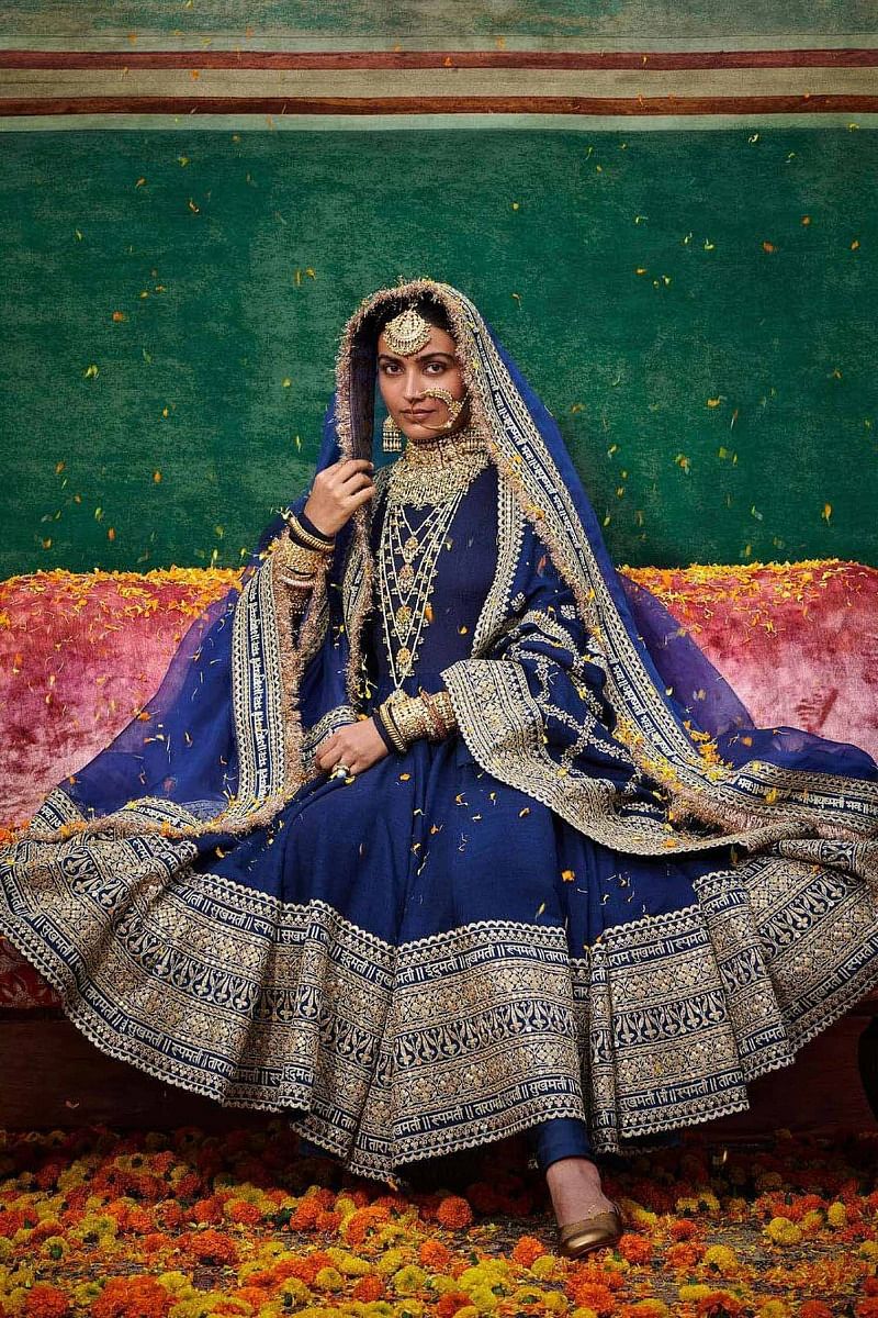 Sabyasachi shawl sale