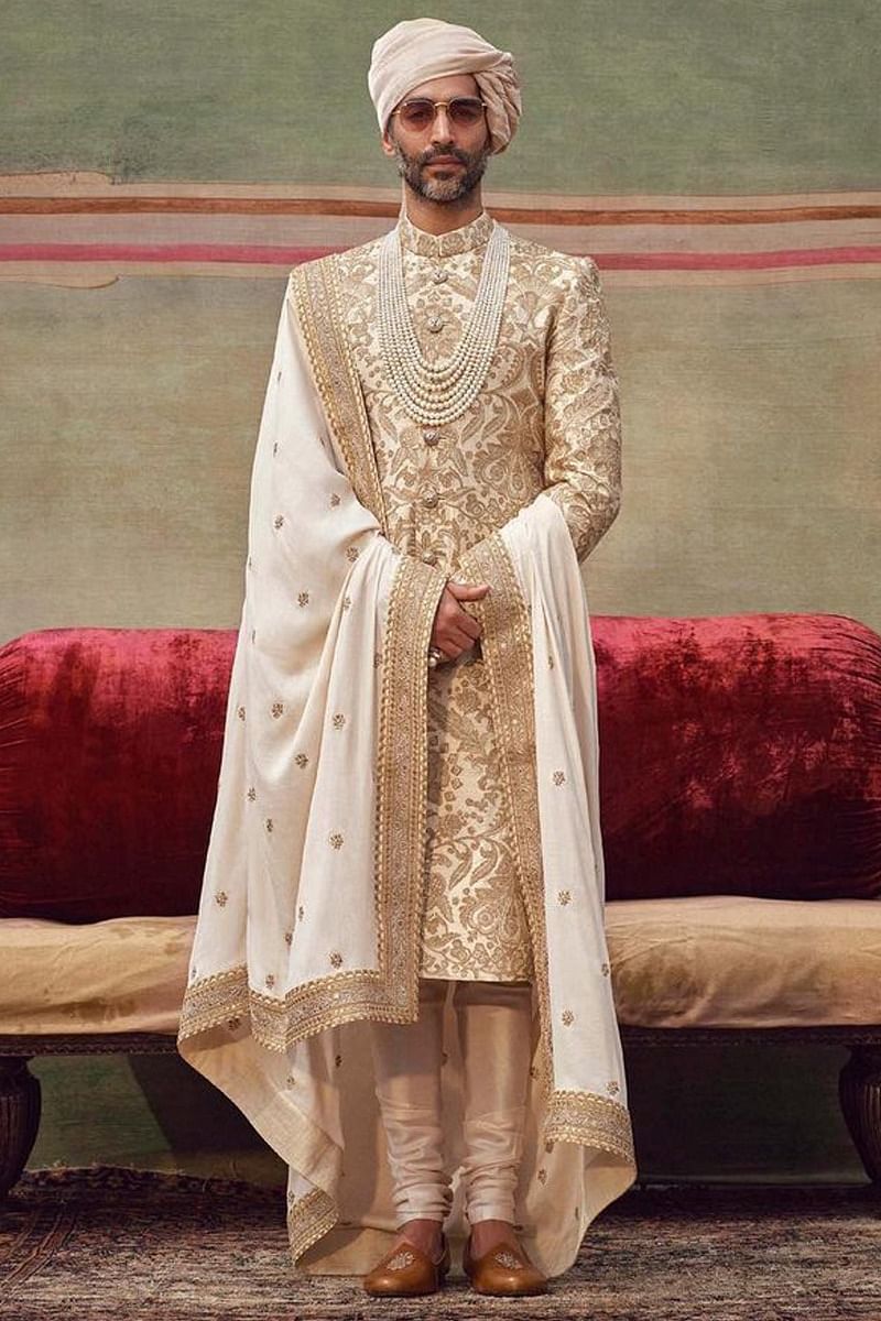 Ivory embroidered sherwani