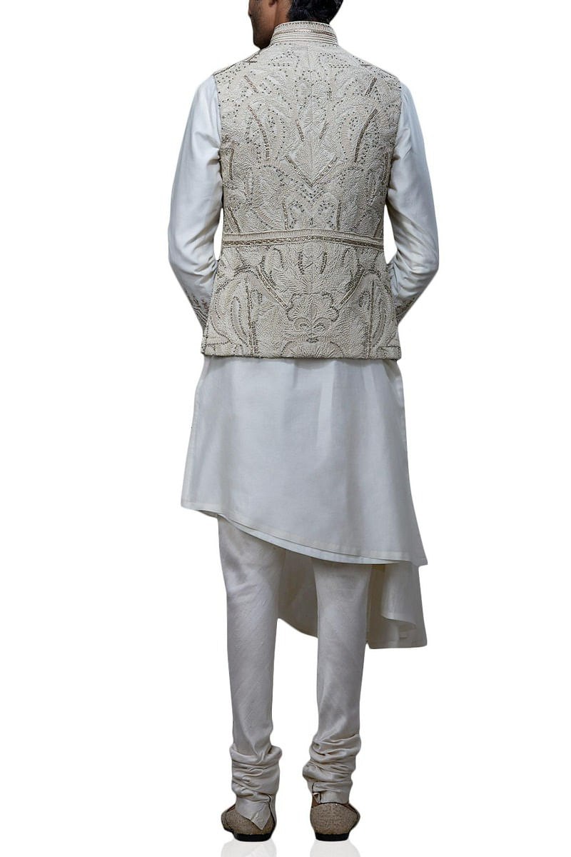 Off white kurta and waistcoat set