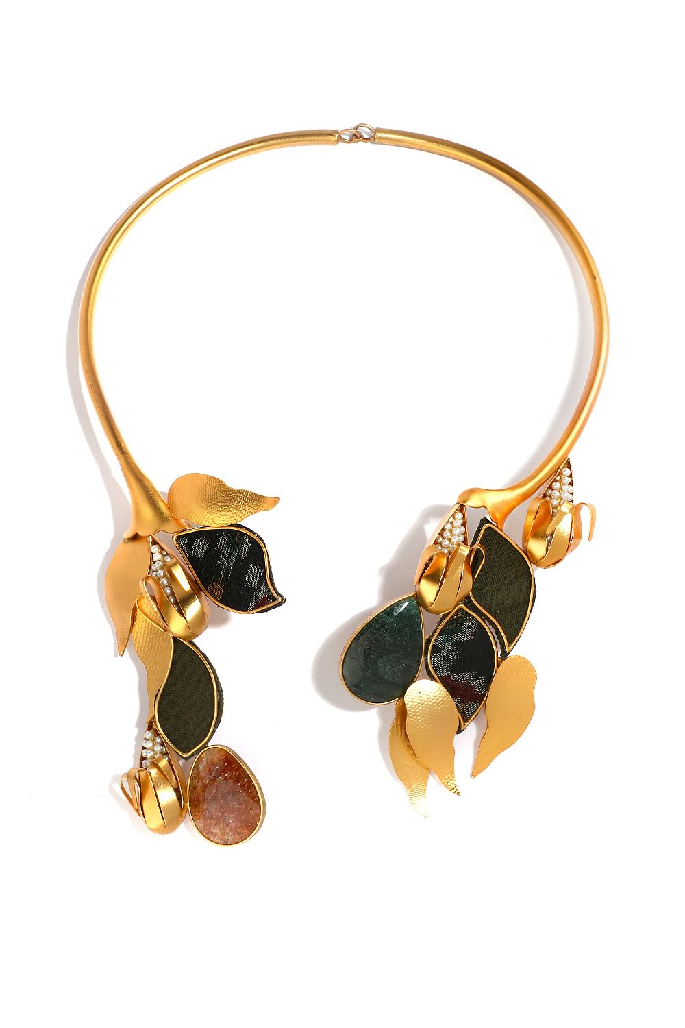Buy Gold plated choker necklace by Suhani Pittie at Aashni and Co