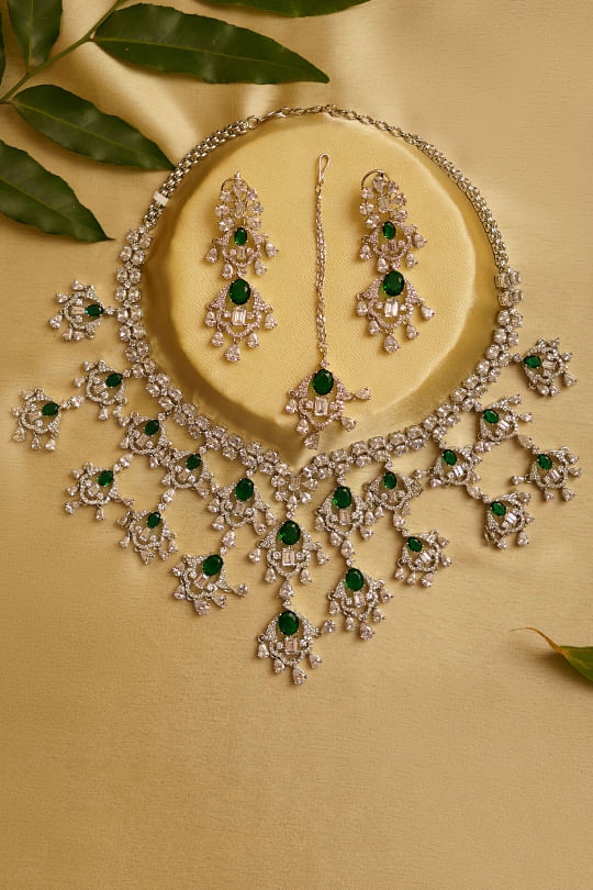 Stone necklace sales set designs