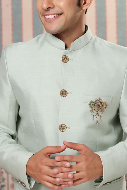 Buy Designer Men's Brooches for Wedding Online | Aashni & Co