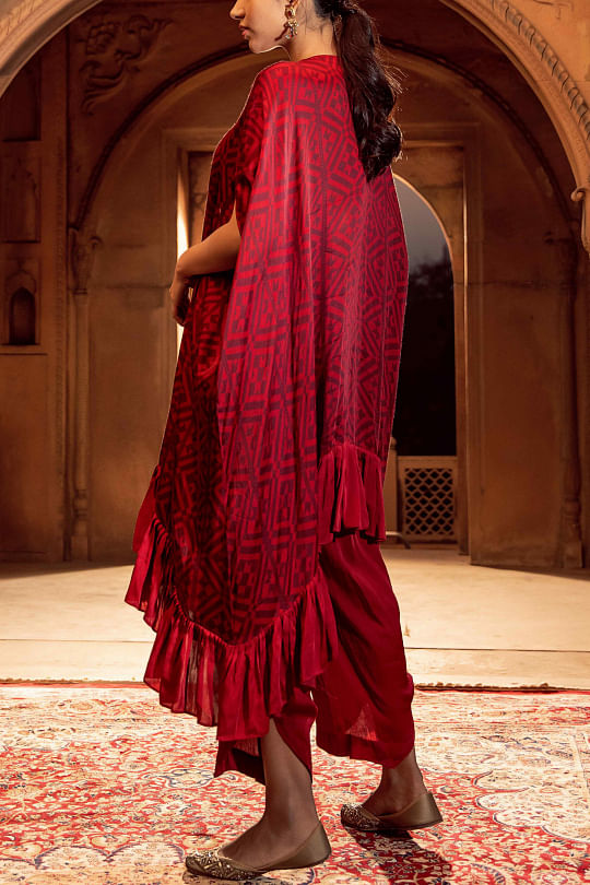 Frilly kaftan store