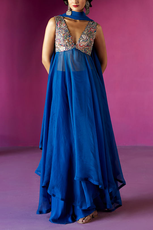 Mrunalini rao new arrivals dresses buy online