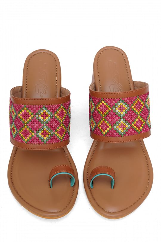 Sole house footwear on sale