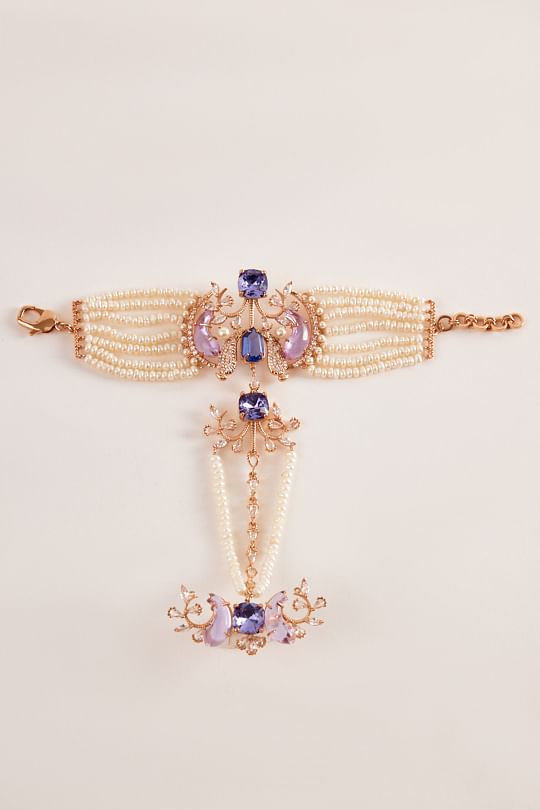 Bridal cheap hand harness