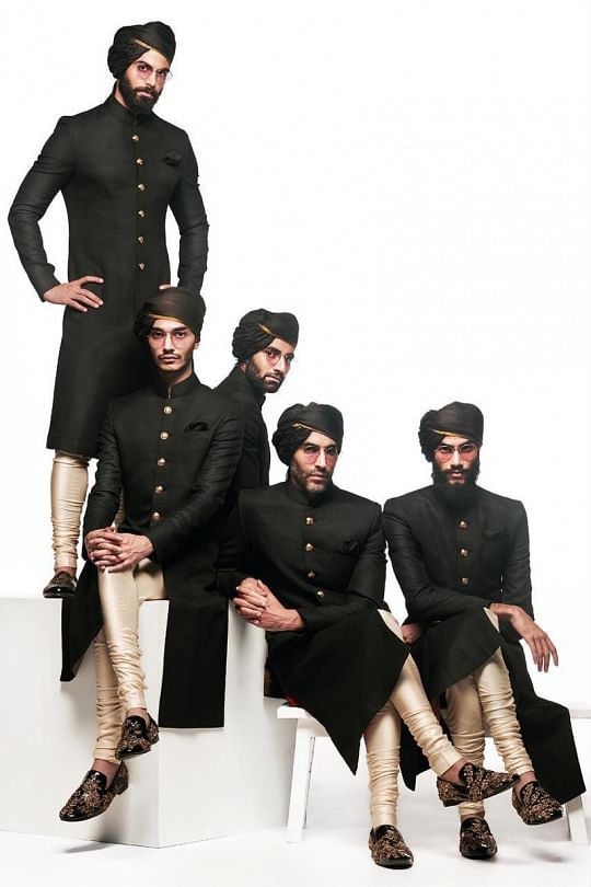 Sabyasachi discount mens shoes