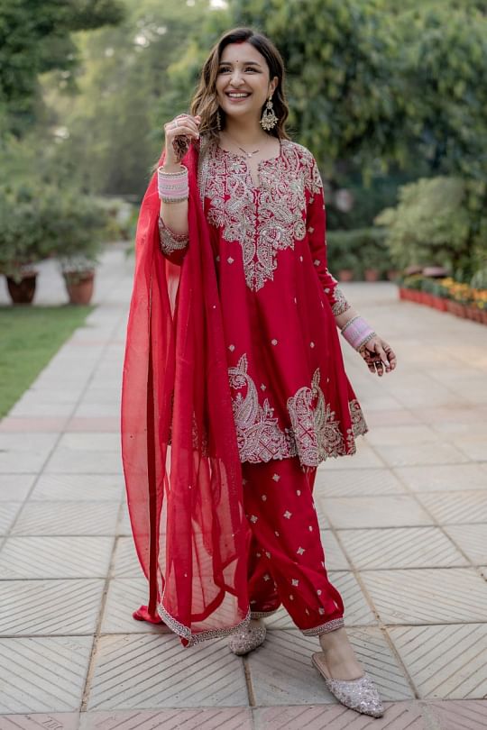Parineeti chopra dhoti shop dress