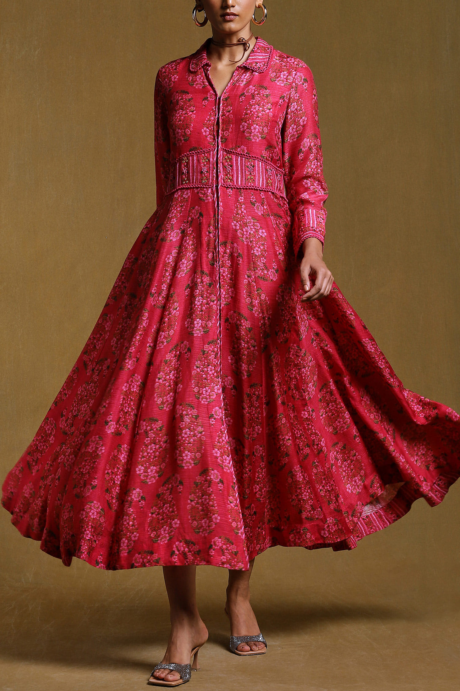 Yellow embroidered lehenga set designed by Ritu Kumar at AASHNI+CO.
