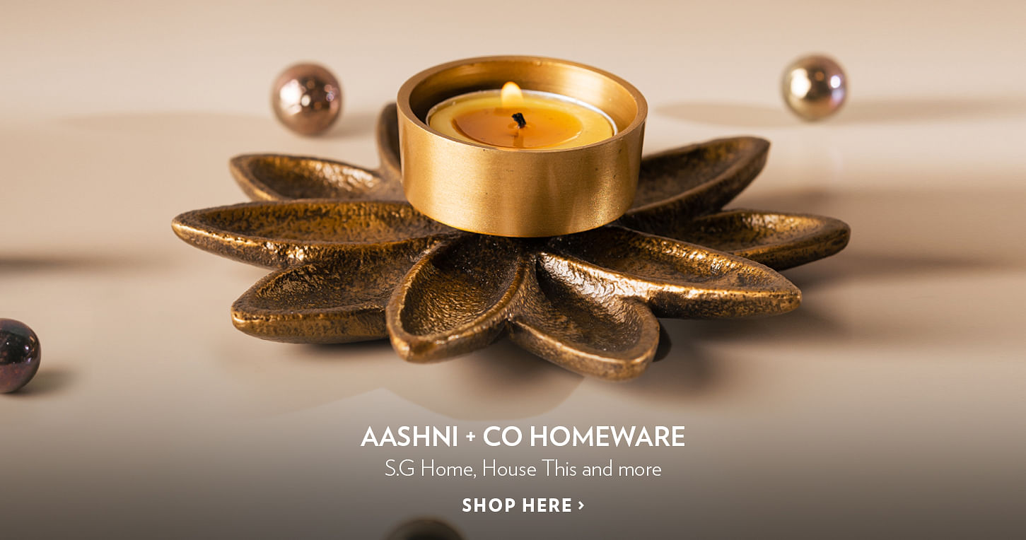 Grisha W. - Merchandiser - Aashni + Co